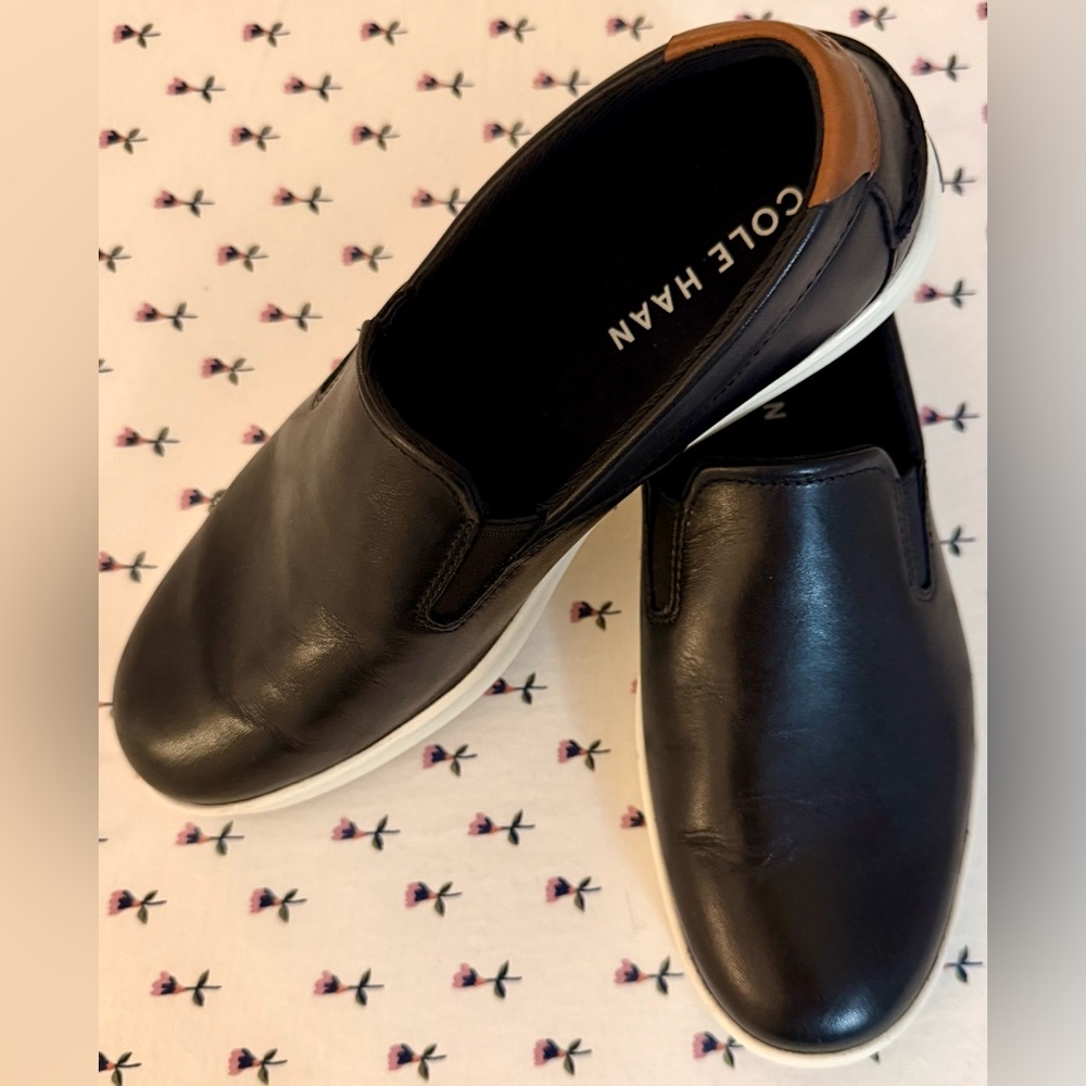 Cole Haan Men’s Nantucket Slip-On Shoes – Black – Size 9M